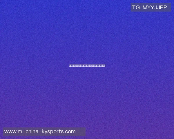 篮球明星温暖一幕抱起球迷扣门展现亲民风范与激情互动 篮球明星温暖一幕抱起球迷扣门展现亲民风范与激情互动